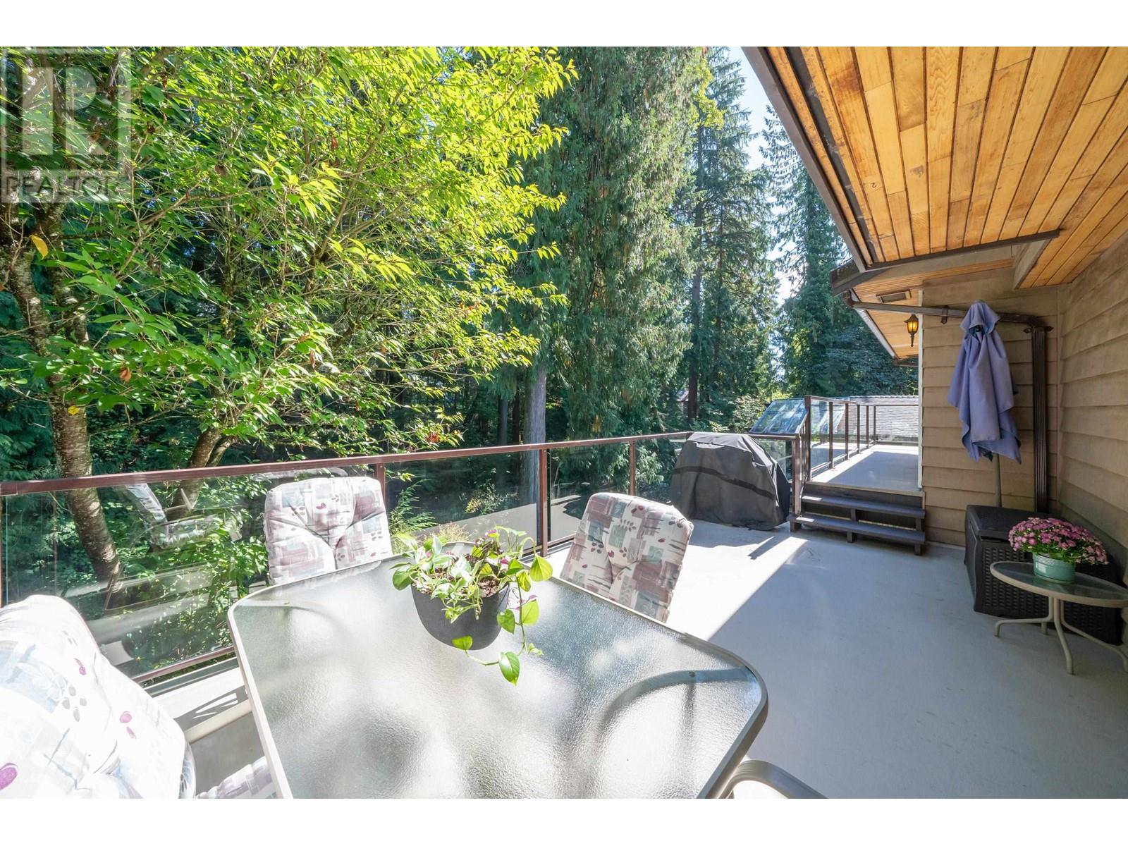 4164 Madeley Road, North Vancouver, British Columbia  V7N 4C9 - Photo 30 - R2825049