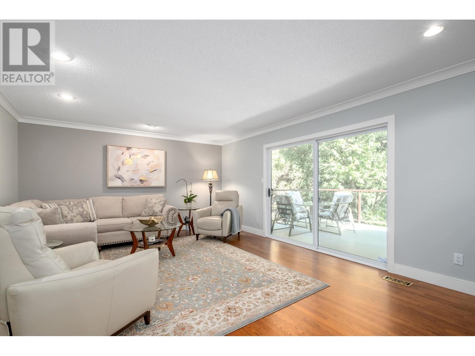 4164 Madeley Road, North Vancouver, British Columbia  V7N 4C9 - Photo 6 - R2825049