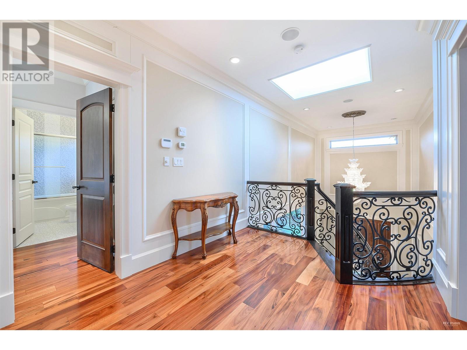 4822 Bond Street, Burnaby, British Columbia  V5H 1H1 - Photo 21 - R2825057