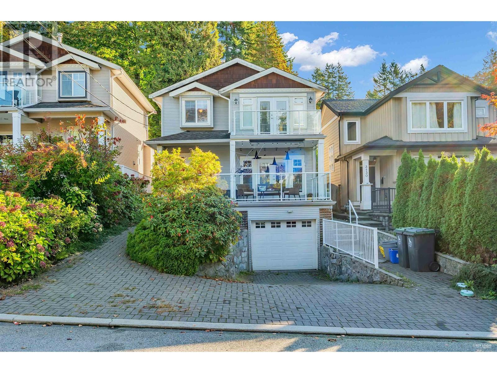 3460 CARNARVON AVENUE, north vancouver, British Columbia