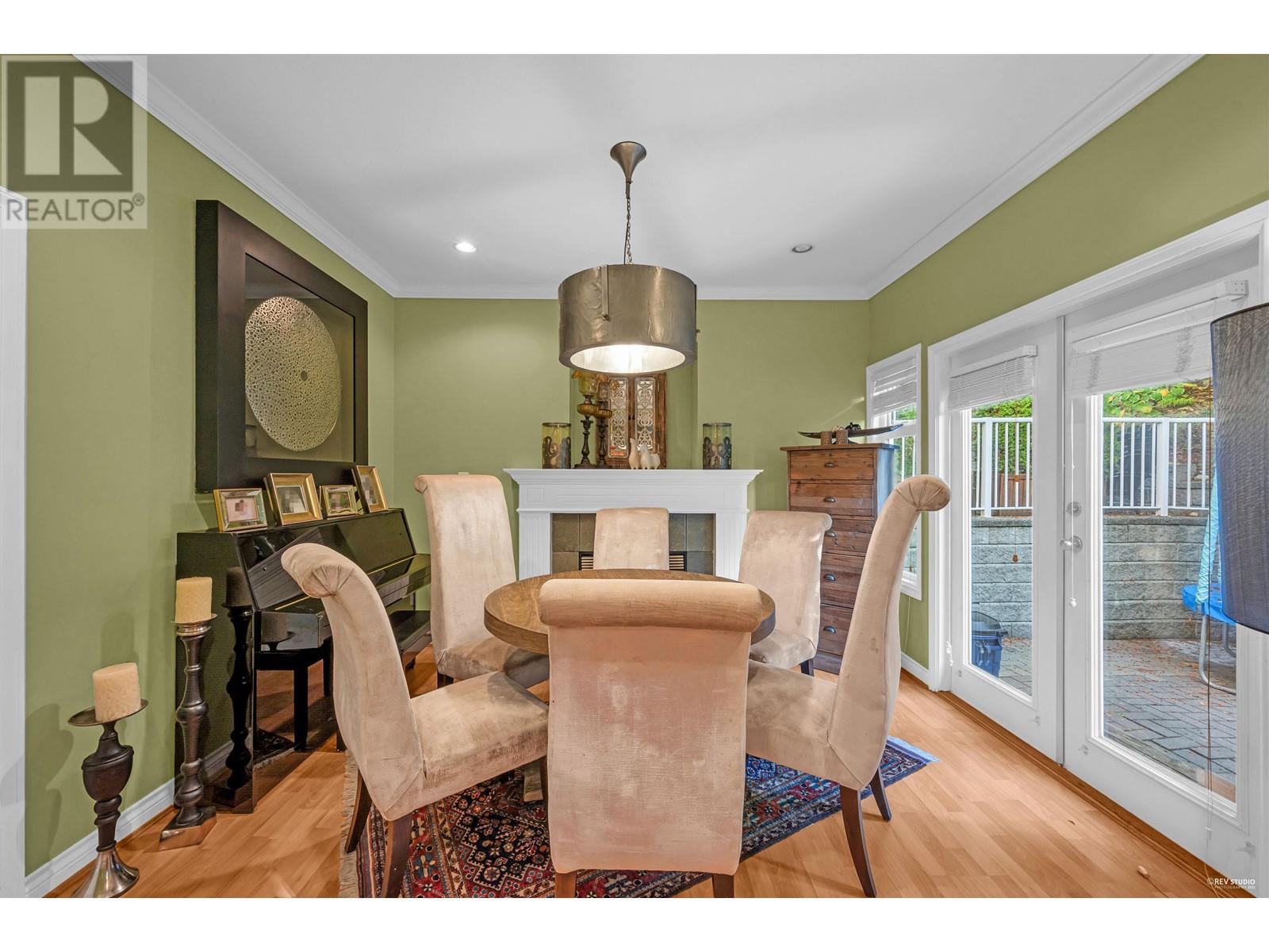 3460 Carnarvon Avenue, North Vancouver, British Columbia  V7N 3K9 - Photo 11 - R2825065