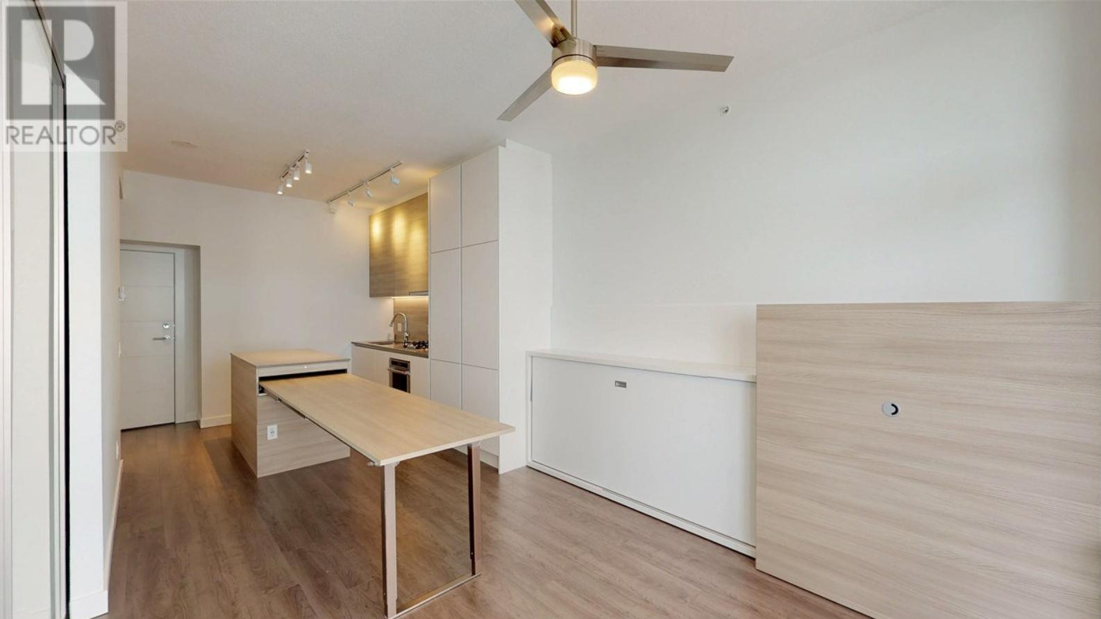 2507 988 Quayside Drive, New Westminster, British Columbia  V3M 0L5 - Photo 11 - R2824621