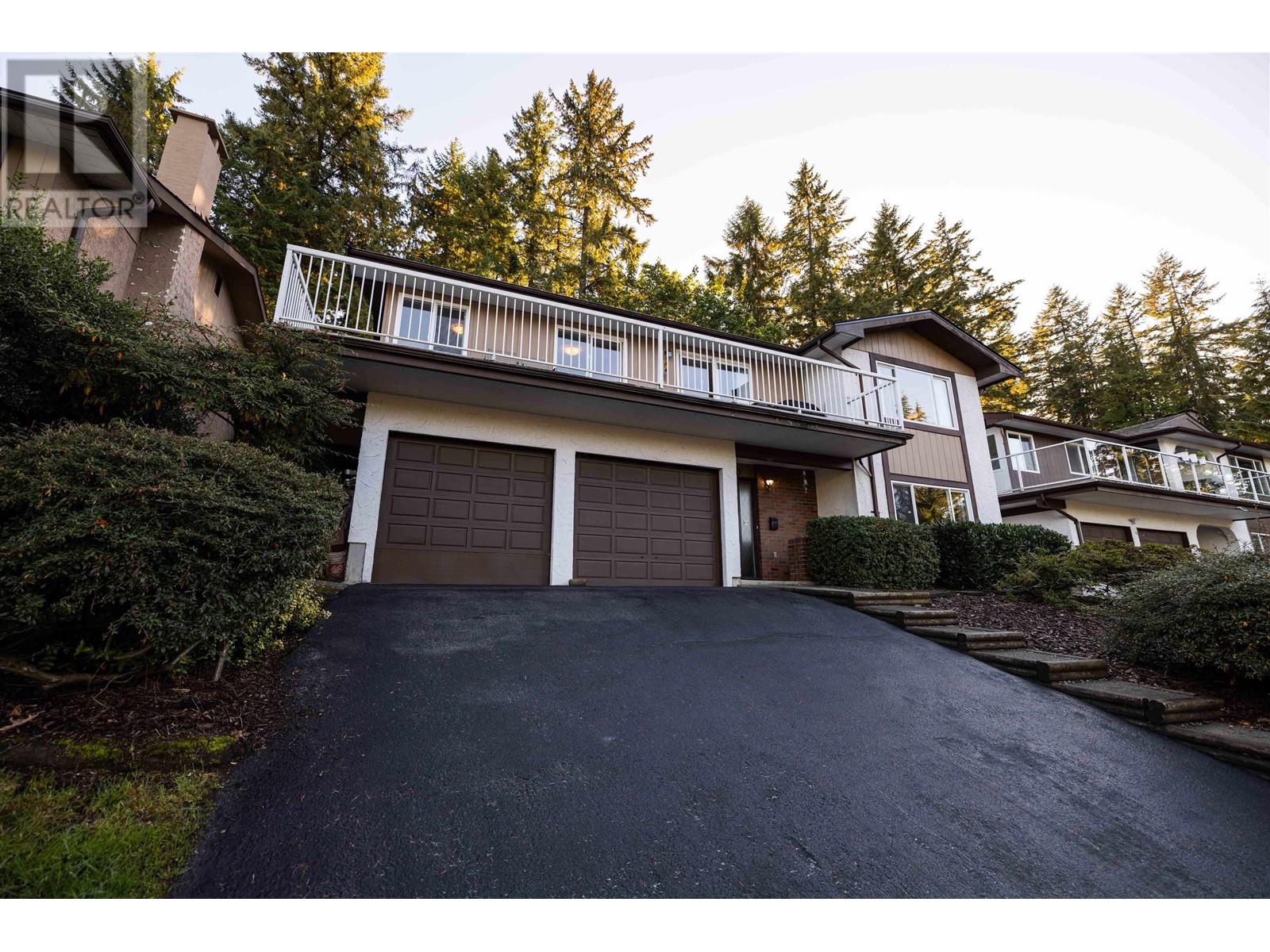 2620 HAWSER AVENUE, coquitlam, British Columbia