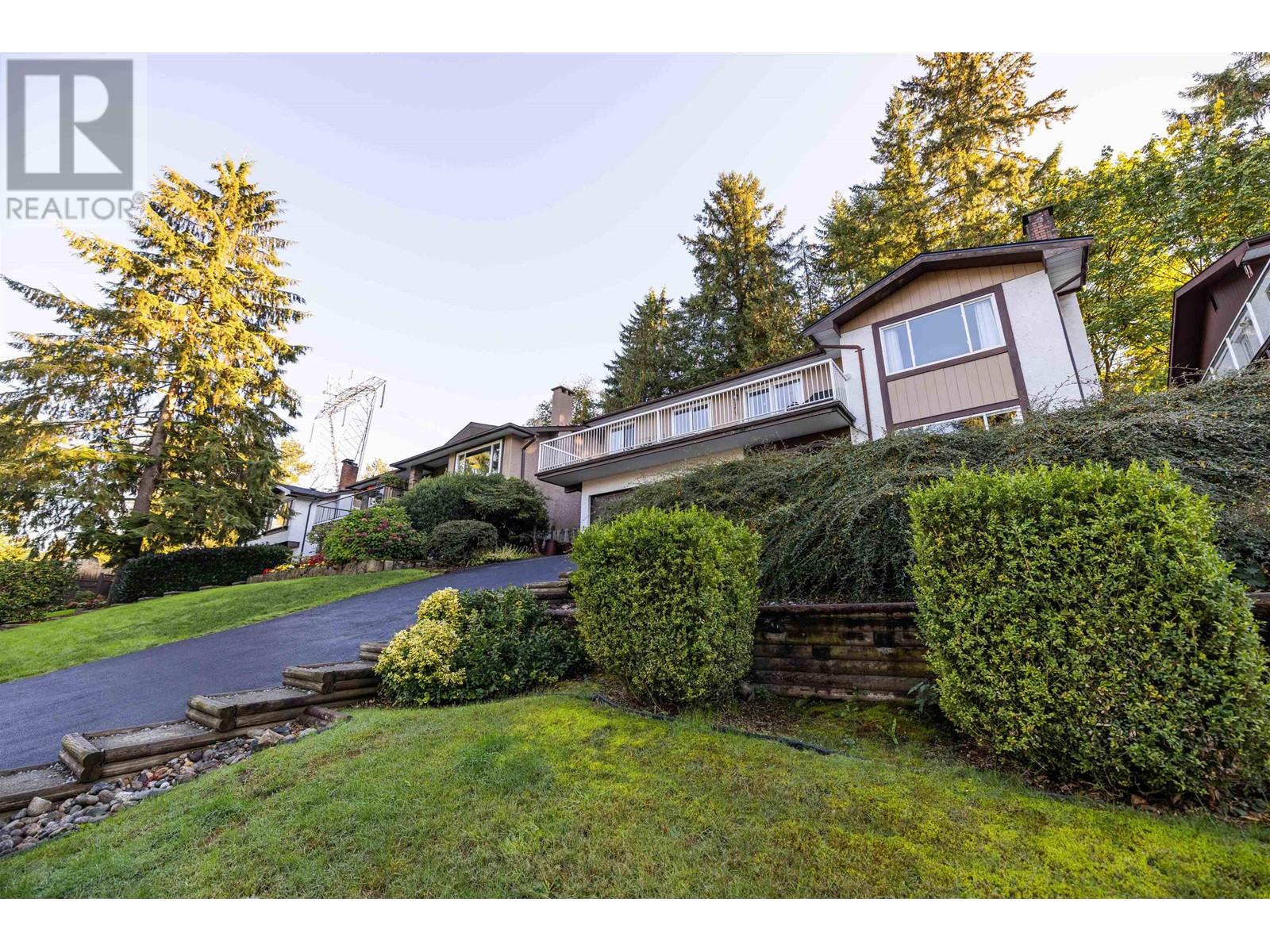2620 Hawser Avenue, Coquitlam, British Columbia  V3C 4E1 - Photo 35 - R2824545