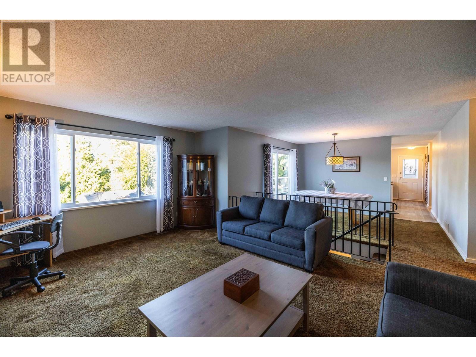 2620 Hawser Avenue, Coquitlam, British Columbia  V3C 4E1 - Photo 5 - R2824545