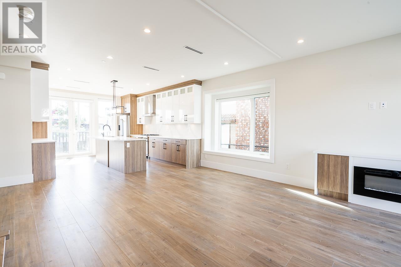 2896 E Georgia Street, Vancouver, British Columbia  V5K 2K4 - Photo 3 - R2824869