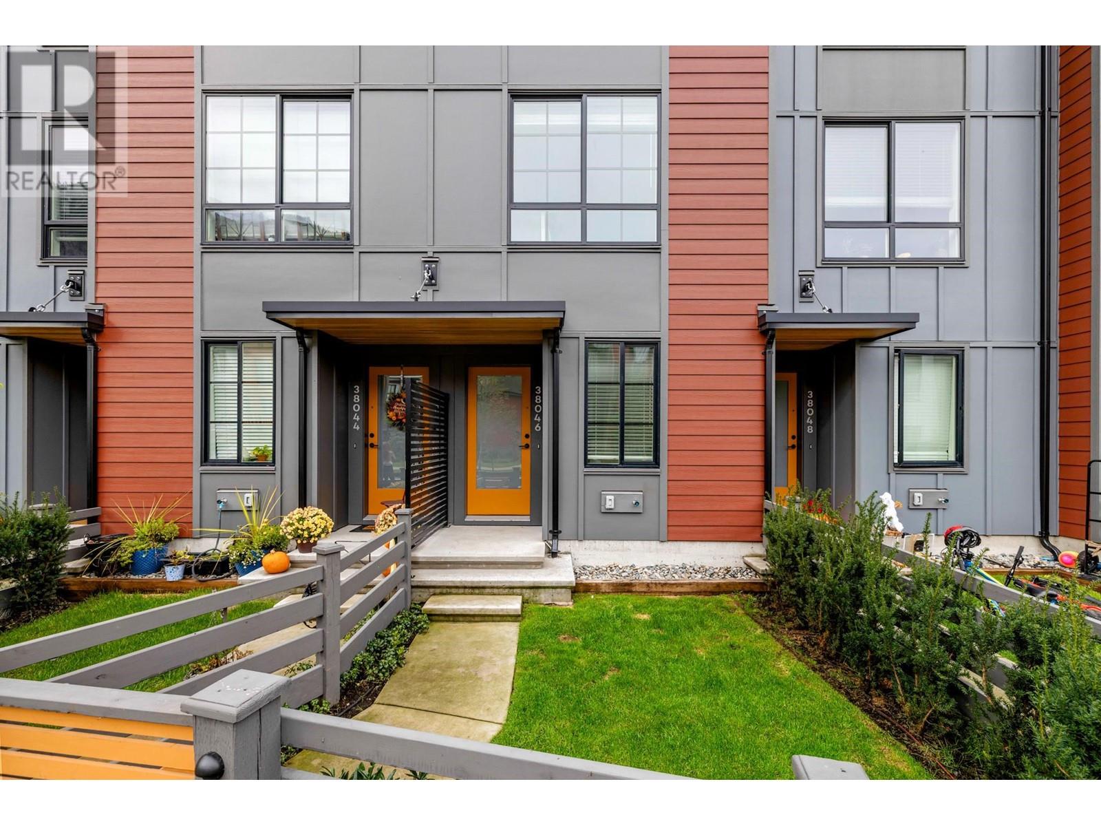 38046 KEEL WAY, squamish, British Columbia