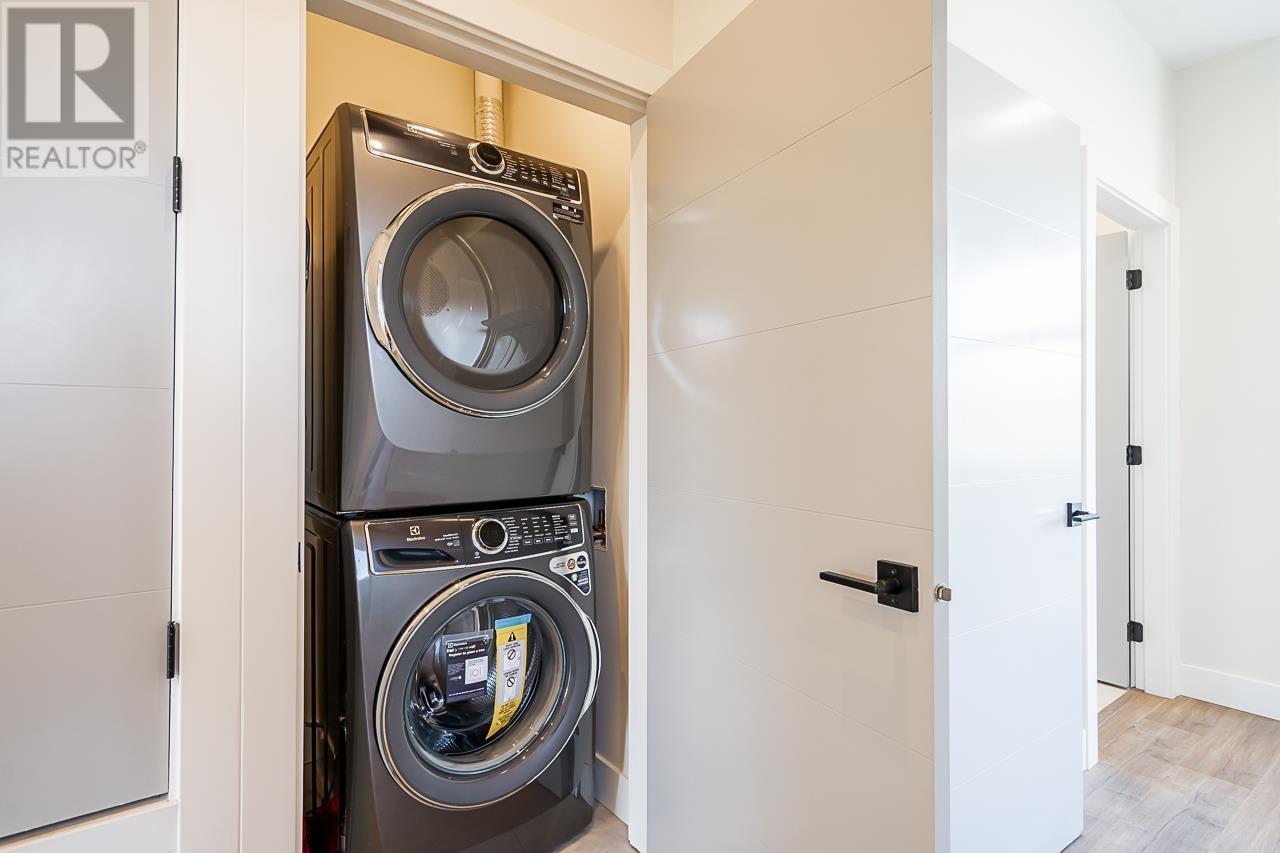 721 Renfrew Street, Vancouver, British Columbia  V5K 2K4 - Photo 30 - R2824899