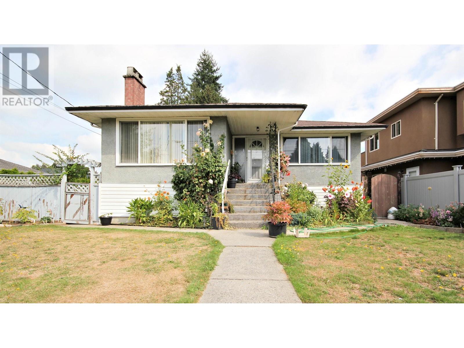 6612 LINDEN AVENUE, burnaby, British Columbia