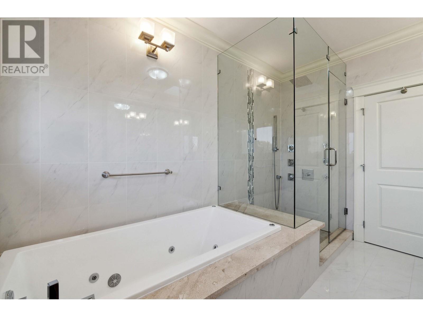 10400 Cornerbrook Crescent, Richmond, British Columbia  V7E 4H4 - Photo 27 - R2824799