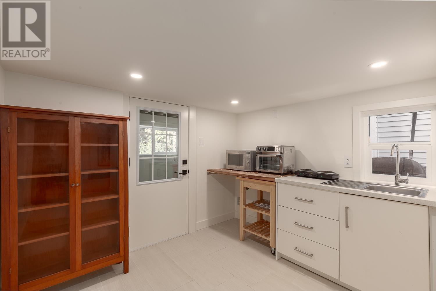 4283 Balkan Street, Vancouver, British Columbia  V5V 3Z4 - Photo 21 - R2825026