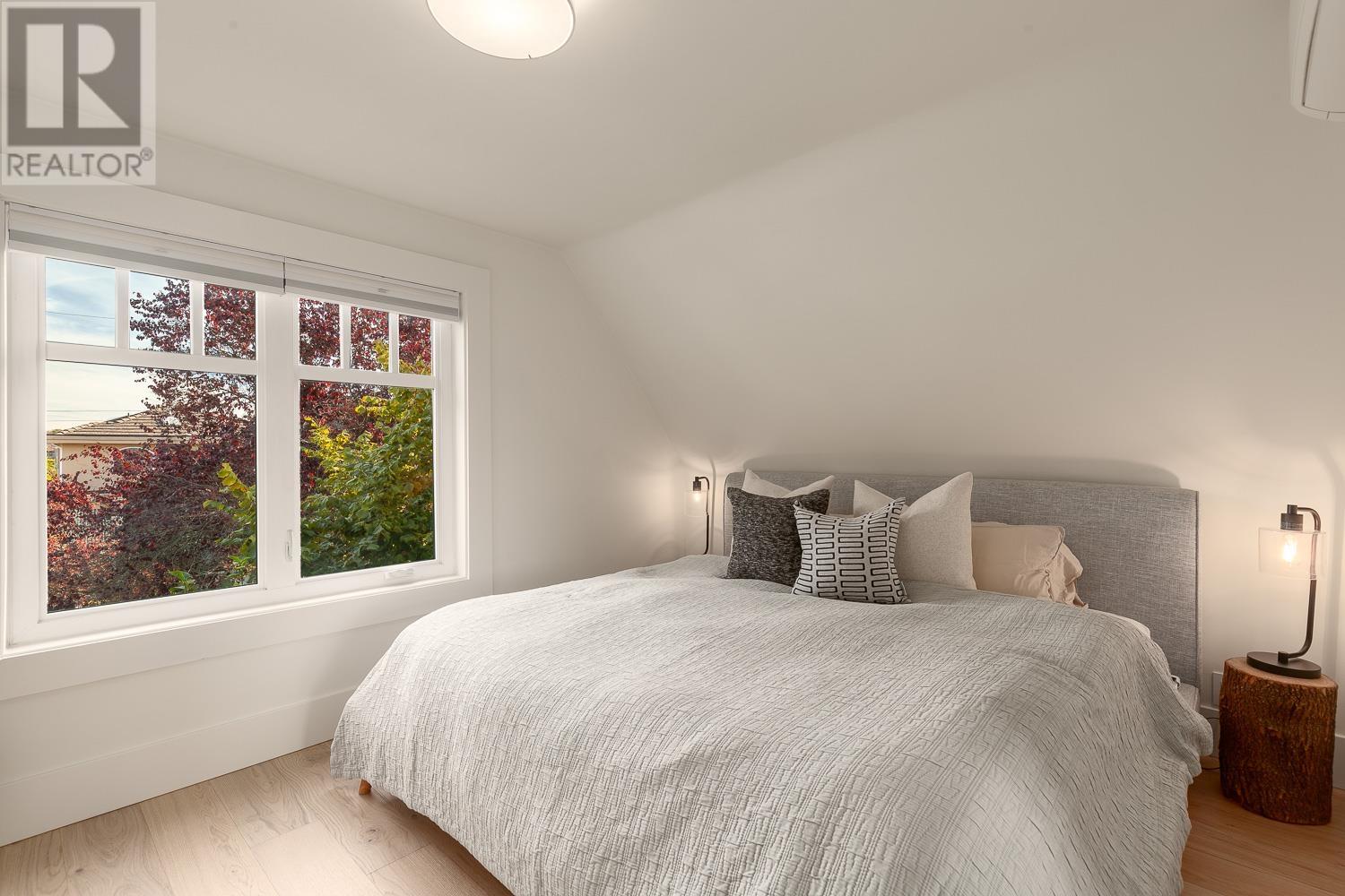 4283 Balkan Street, Vancouver, British Columbia  V5V 3Z4 - Photo 14 - R2825026