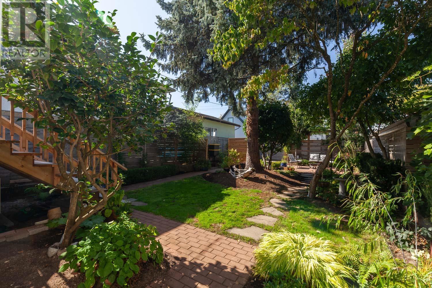 4283 Balkan Street, Vancouver, British Columbia  V5V 3Z4 - Photo 25 - R2825026