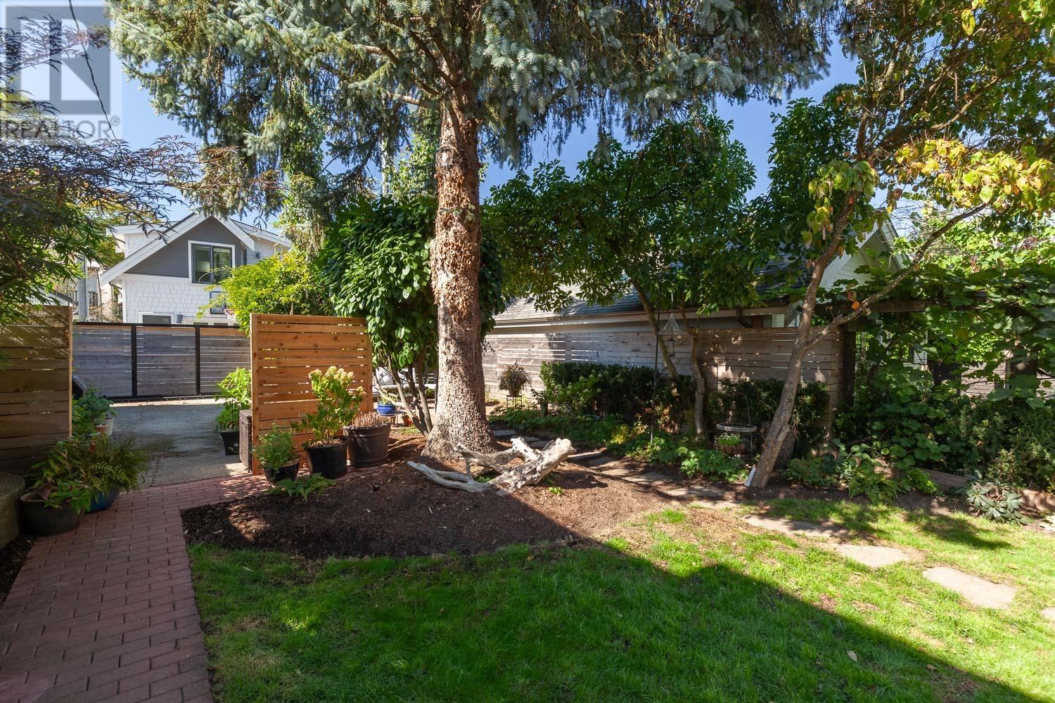 4283 Balkan Street, Vancouver, British Columbia  V5V 3Z4 - Photo 26 - R2825026