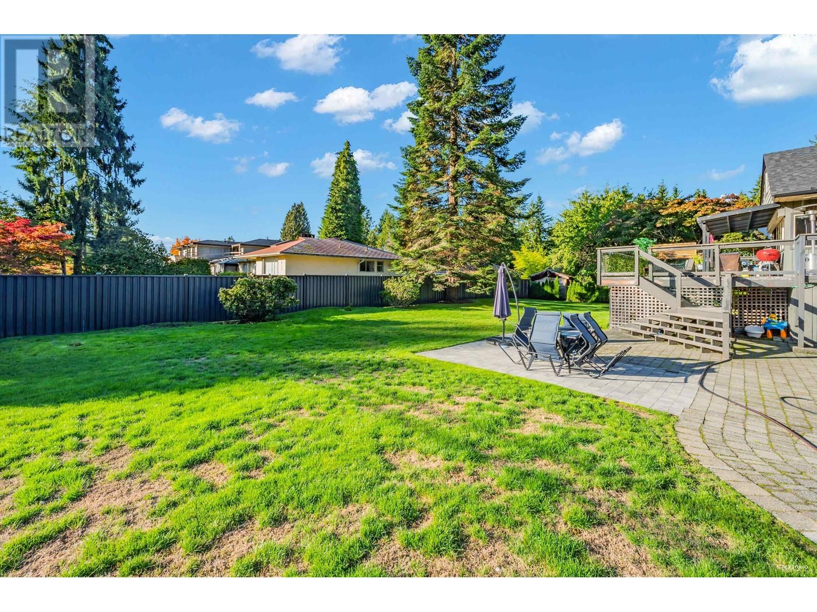 310 Macbeth Crescent, West Vancouver, British Columbia  V7T 1V7 - Photo 38 - R2824819