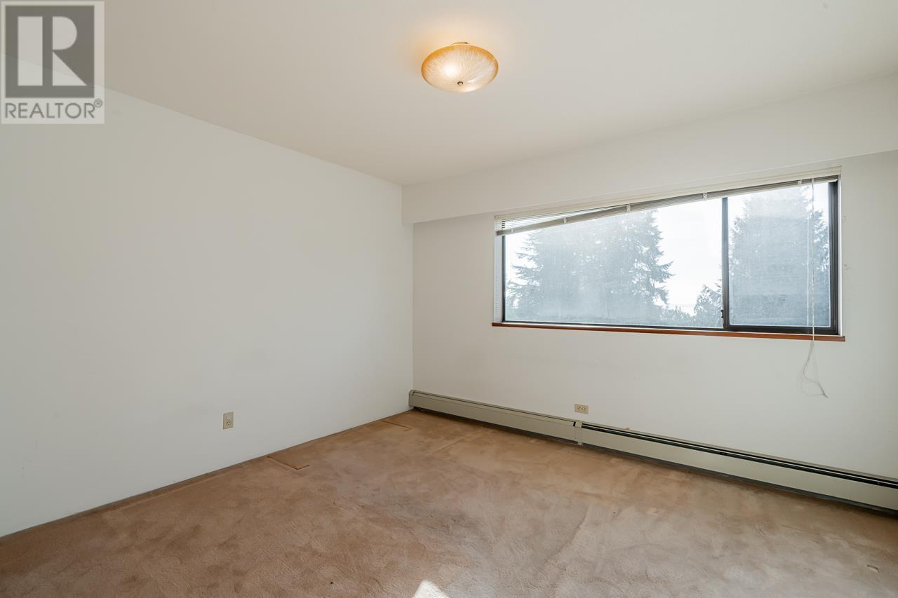 272 Montroyal Boulevard, North Vancouver, British Columbia  V7N 4E5 - Photo 24 - R2824820