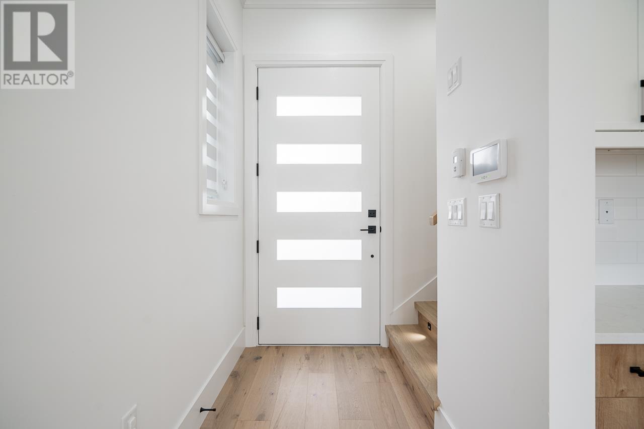 8331 Cartier Street, Vancouver, British Columbia  V6P 4T7 - Photo 4 - R2821488
