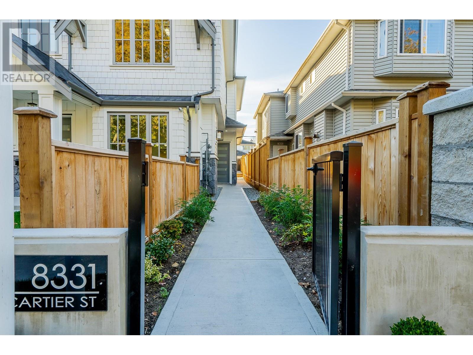 8331 Cartier Street, Vancouver, British Columbia  V6P 4T7 - Photo 2 - R2821488