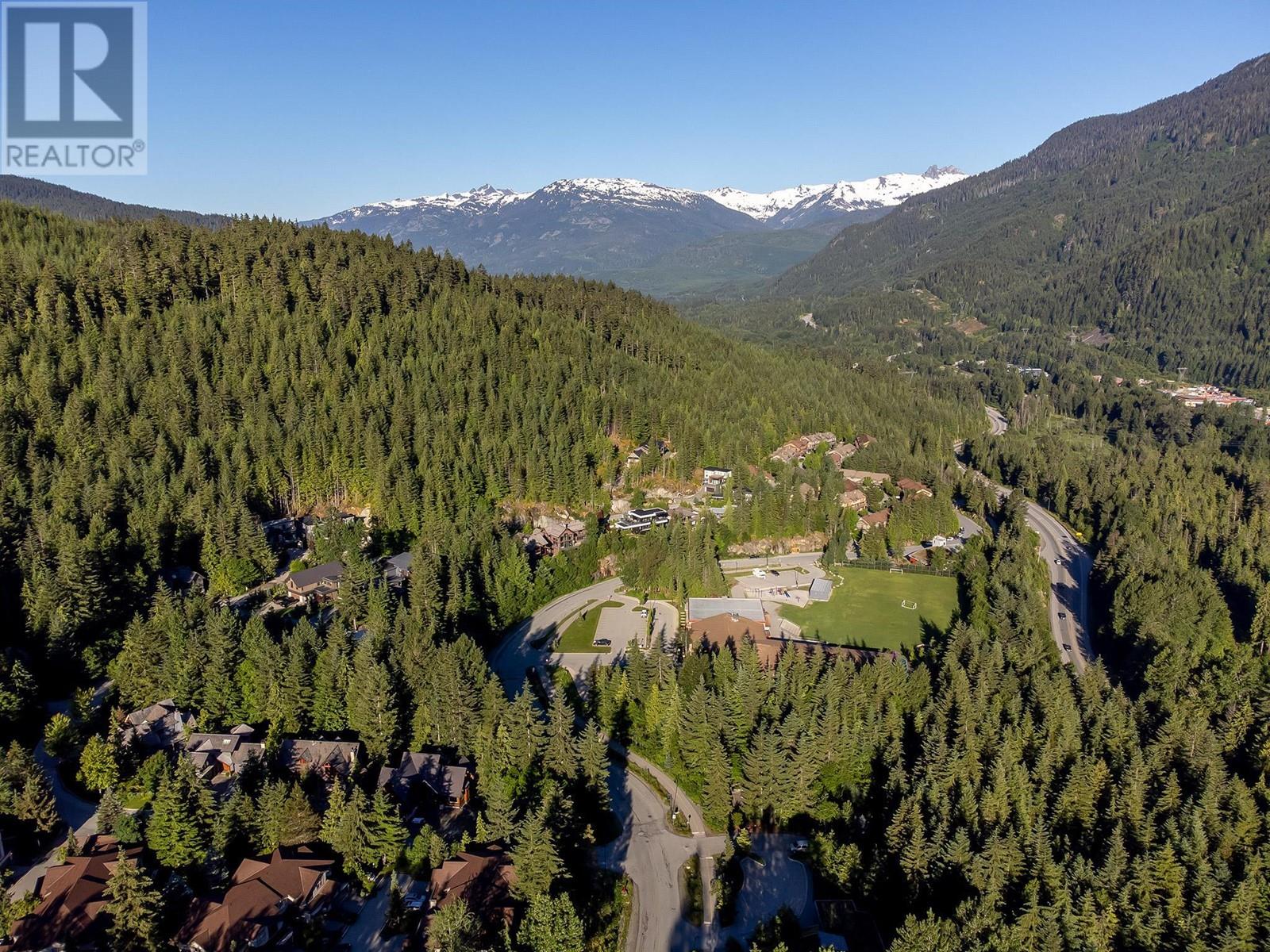 1550 Tynebridge Lane, Whistler, British Columbia  V8E 0A3 - Photo 7 - R2822965