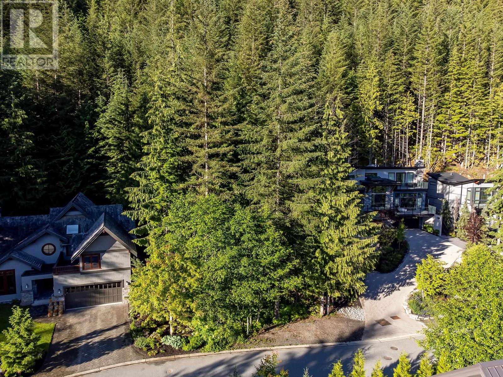 1550 Tynebridge Lane, Whistler, British Columbia  V8E 0A3 - Photo 3 - R2822965