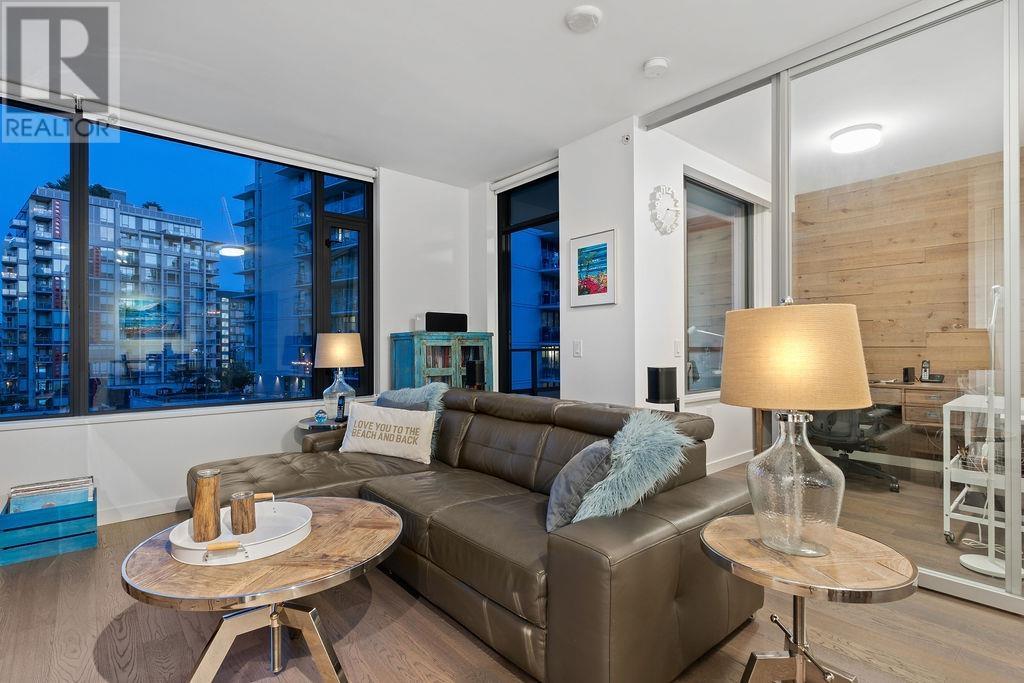 708 1688 Pullman Porter Street, Vancouver, British Columbia  V6A 0H3 - Photo 8 - R2825077