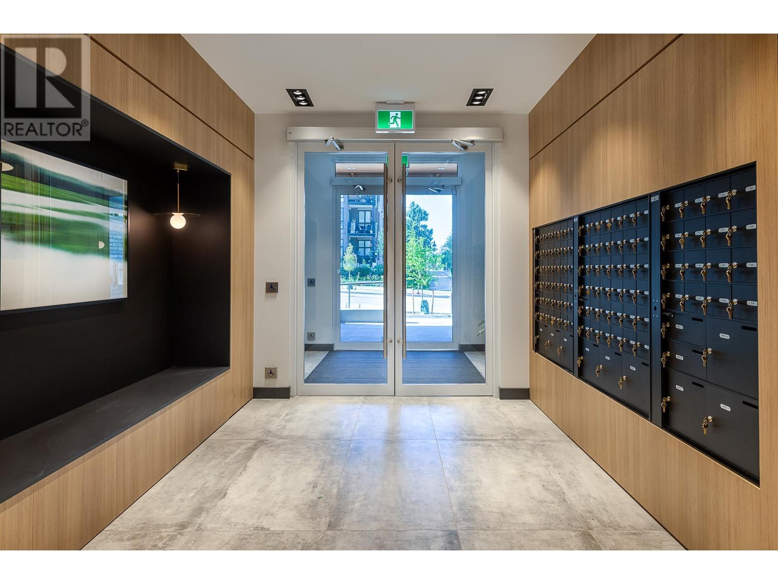 507 645 Como Lake Avenue, Coquitlam, British Columbia  V3J 3M5 - Photo 2 - R2825100