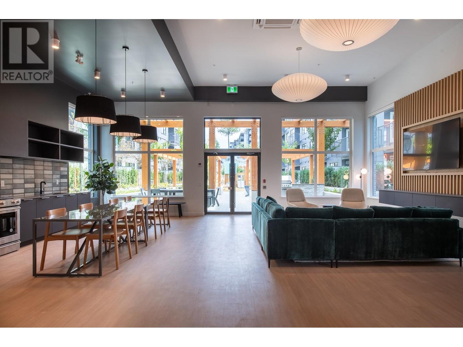 507 645 Como Lake Avenue, Coquitlam, British Columbia  V3J 3M5 - Photo 4 - R2825100