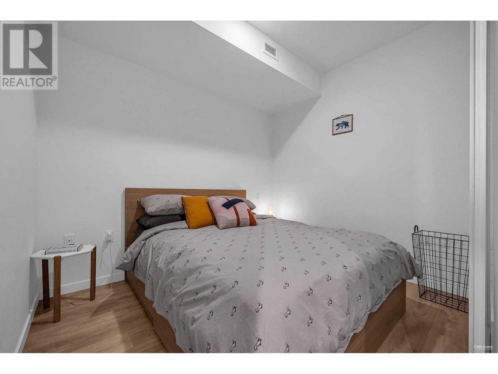 412 725 Marine Drive, North Vancouver, British Columbia  V7M 0G2 - Photo 11 - R2825114