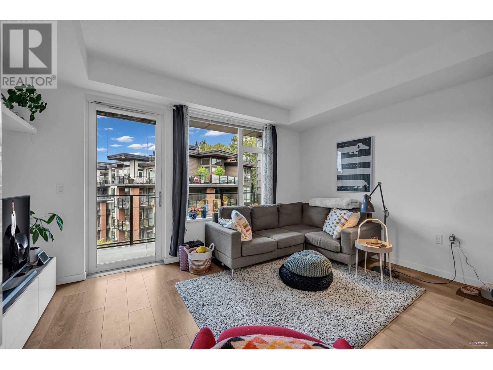 412 725 Marine Drive, North Vancouver, British Columbia  V7M 0G2 - Photo 4 - R2825114