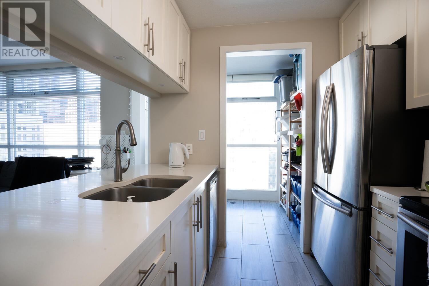 1202 438 Seymour Street, Vancouver, British Columbia  V6B 6H4 - Photo 4 - R2825126