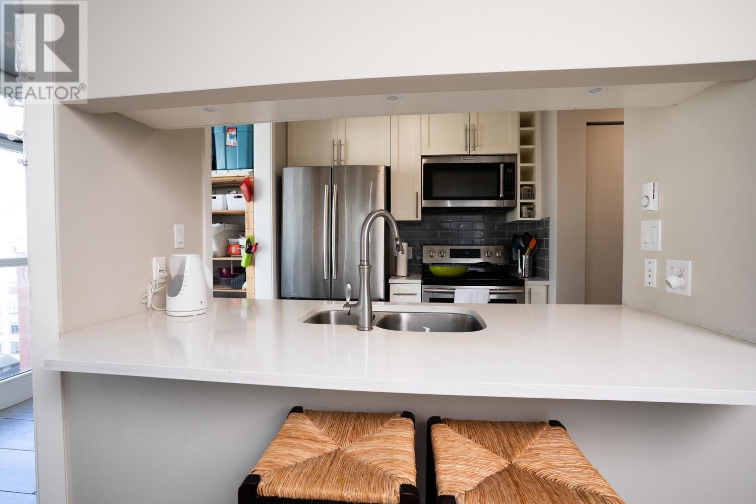 1202 438 Seymour Street, Vancouver, British Columbia  V6B 6H4 - Photo 5 - R2825126