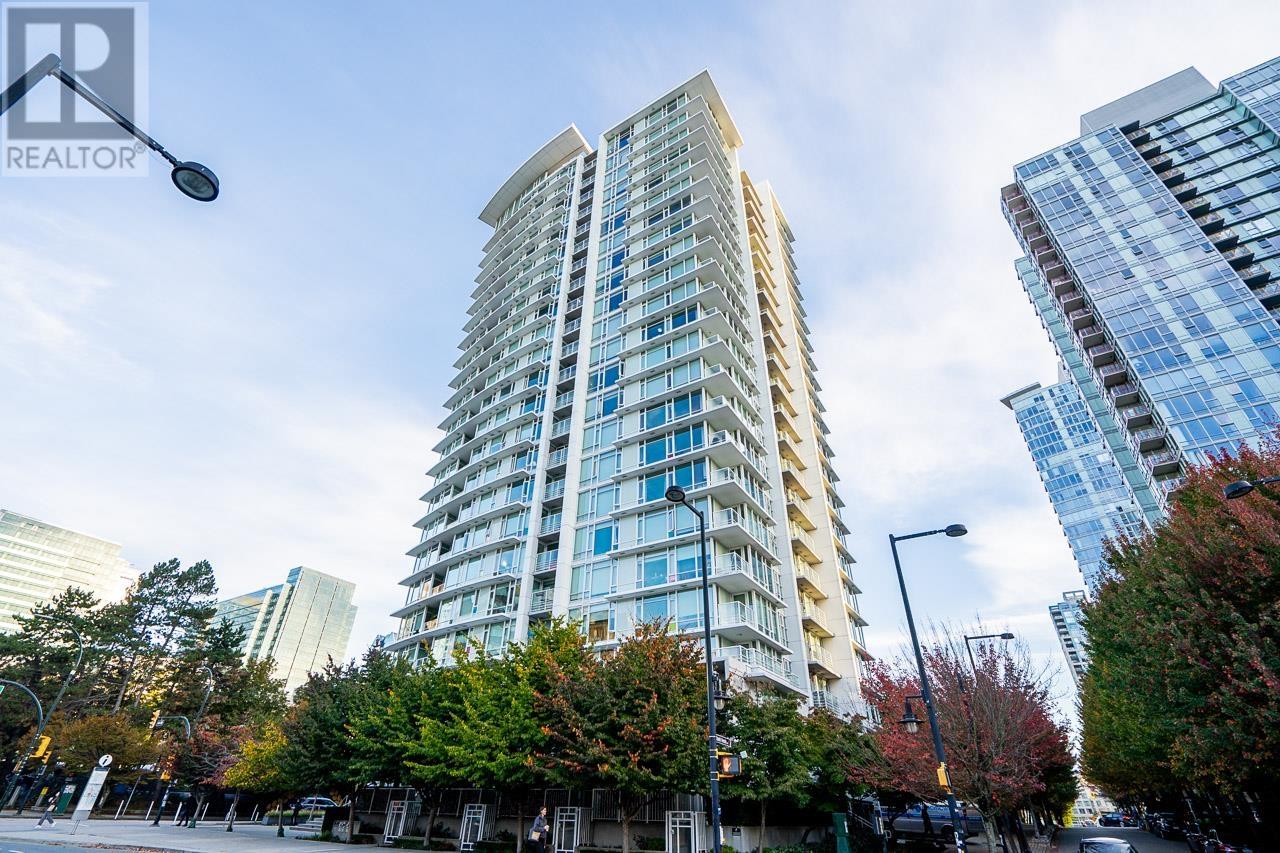810 161 W GEORGIA STREET, vancouver, British Columbia