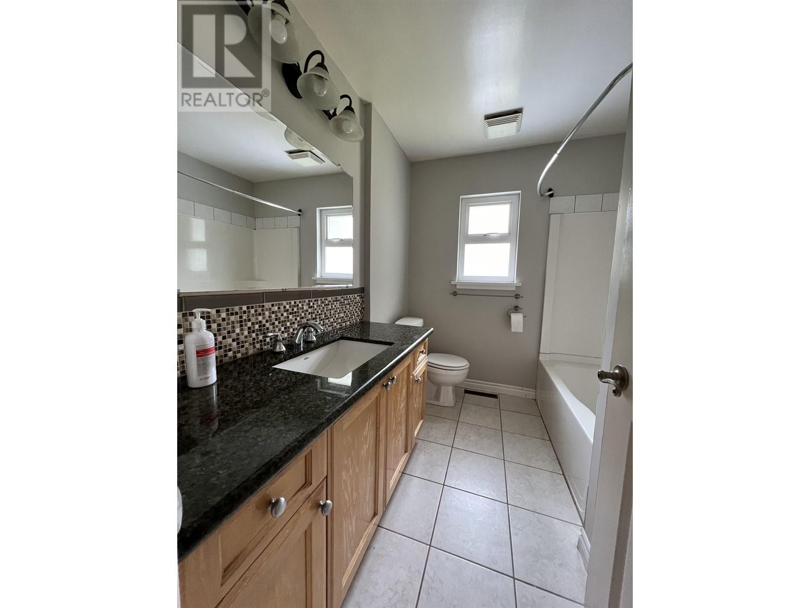 5621 Keith Street, Burnaby, British Columbia  V5J 3C4 - Photo 18 - R2818605