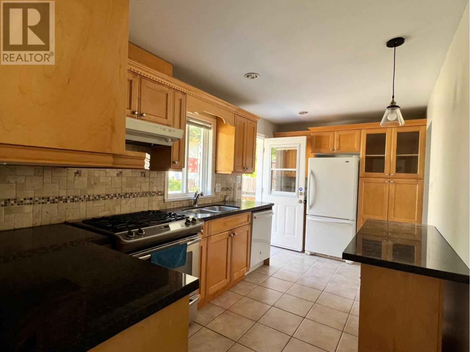 5621 Keith Street, Burnaby, British Columbia  V5J 3C4 - Photo 12 - R2818605