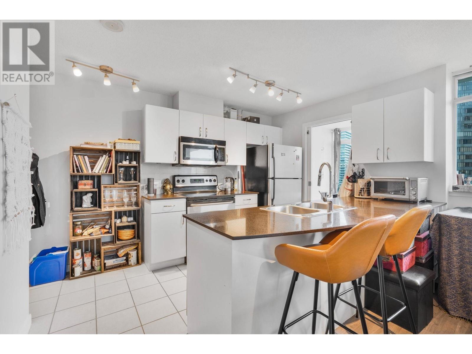 2601 610 Granville Street, Vancouver, British Columbia  V6C 3T3 - Photo 18 - R2825136