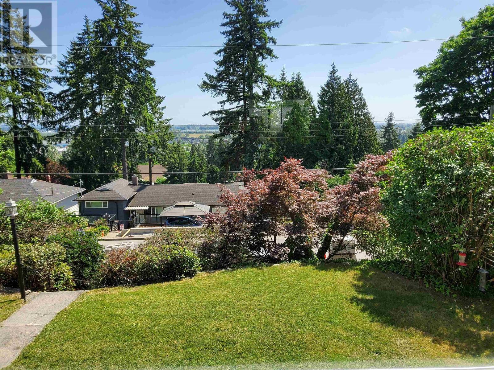 5621 Keith Street, Burnaby, British Columbia  V5J 3C4 - Photo 3 - R2818605