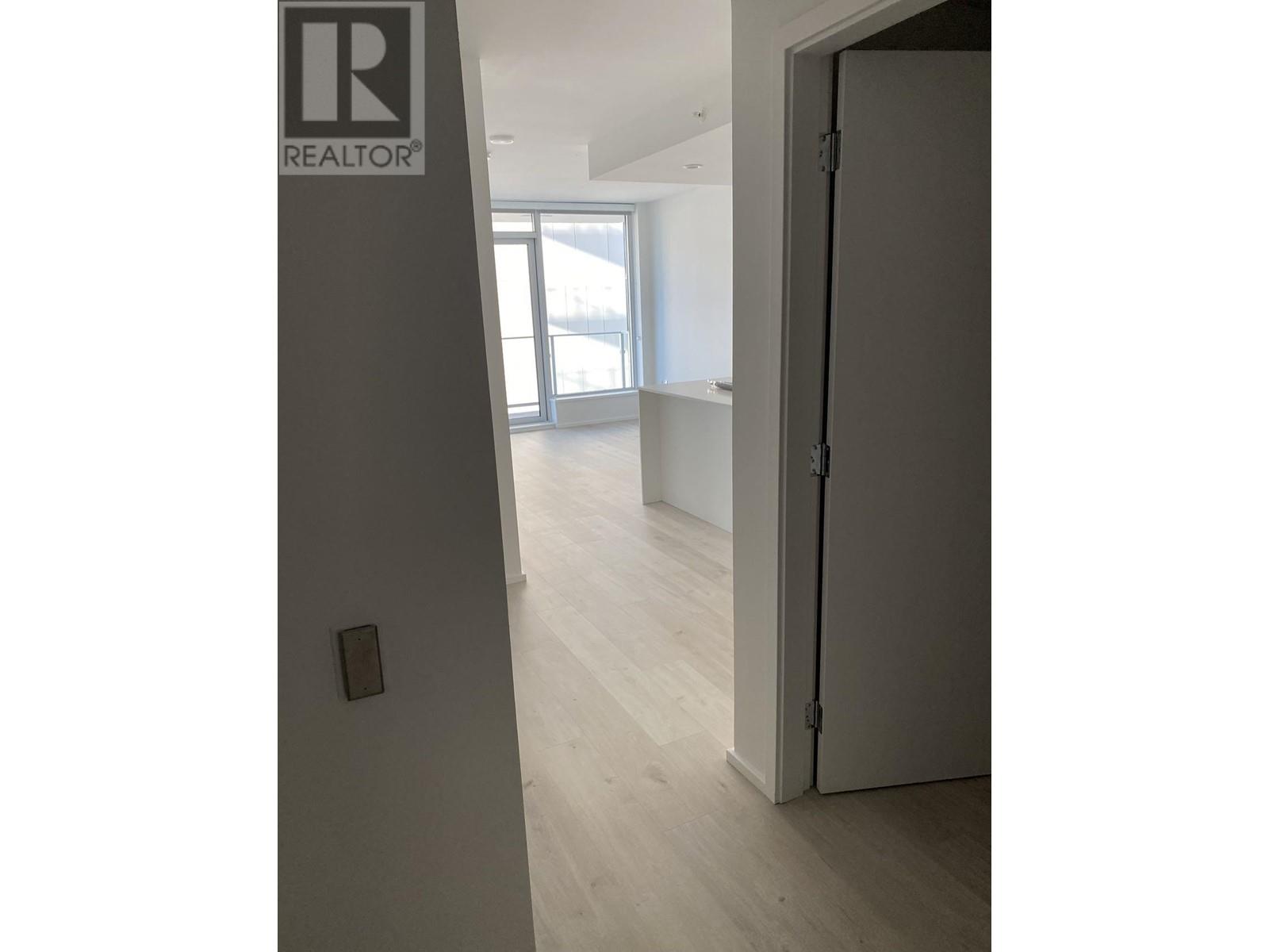 411 3833 Evergreen Place, Burnaby, British Columbia  V3J 0M2 - Photo 4 - R2825137
