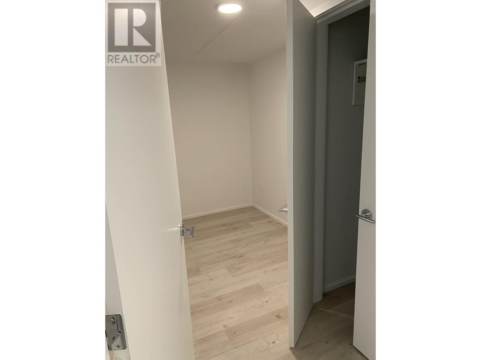 411 3833 Evergreen Place, Burnaby, British Columbia  V3J 0M2 - Photo 7 - R2825137