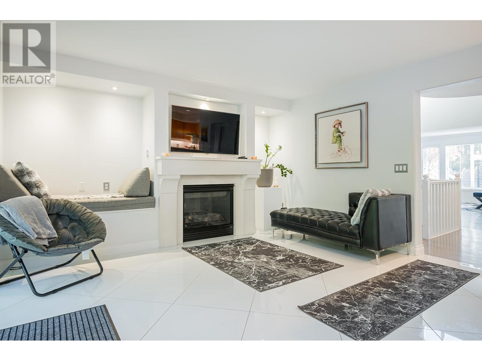 53 3405 Plateau Boulevard, Coquitlam, British Columbia  V3E 3L7 - Photo 13 - R2825161