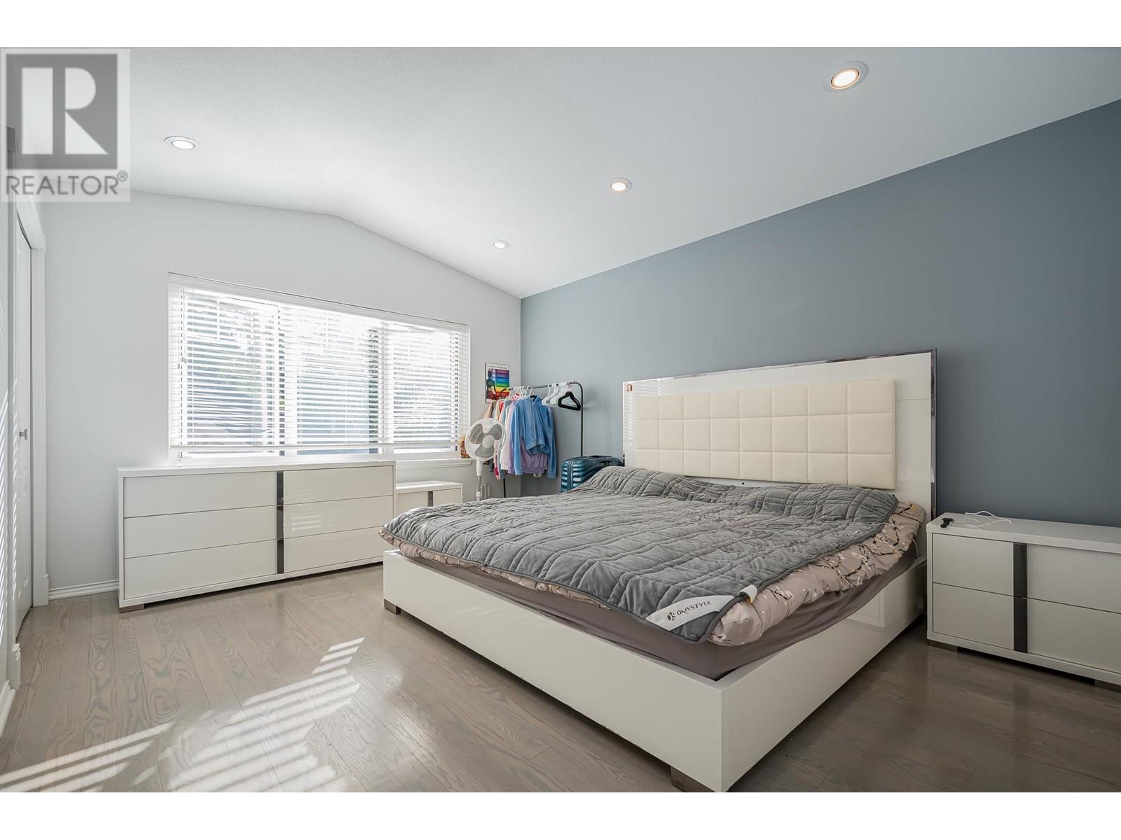 53 3405 Plateau Boulevard, Coquitlam, British Columbia  V3E 3L7 - Photo 22 - R2825161