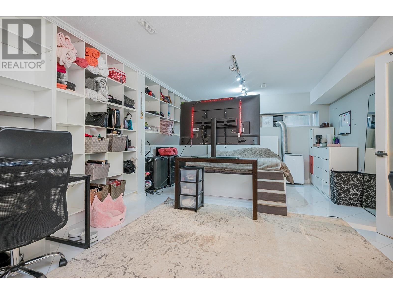 53 3405 Plateau Boulevard, Coquitlam, British Columbia  V3E 3L7 - Photo 31 - R2825161