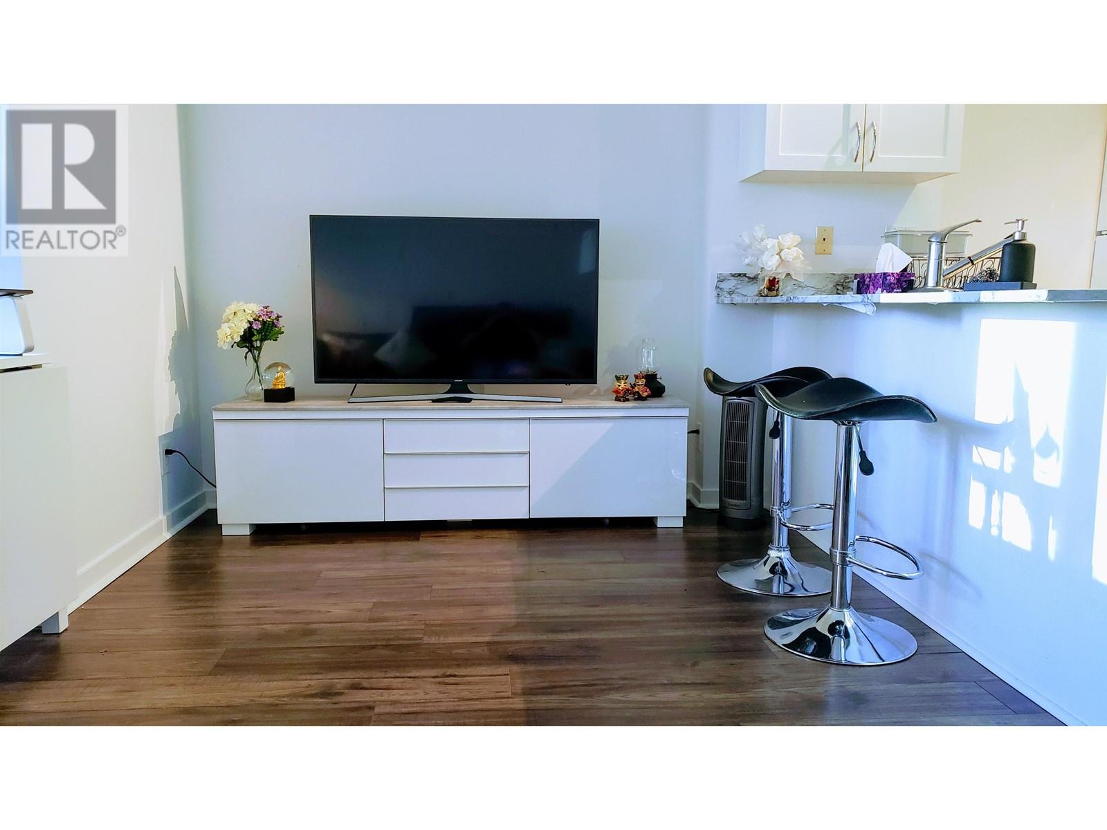 1903 938 Smithe Street, Vancouver, British Columbia  V6Z 3H8 - Photo 2 - R2825178