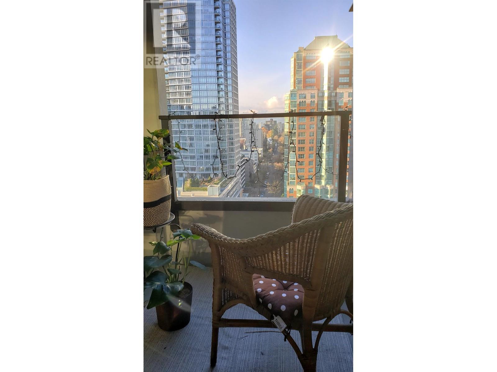 1903 938 Smithe Street, Vancouver, British Columbia  V6Z 3H8 - Photo 9 - R2825178