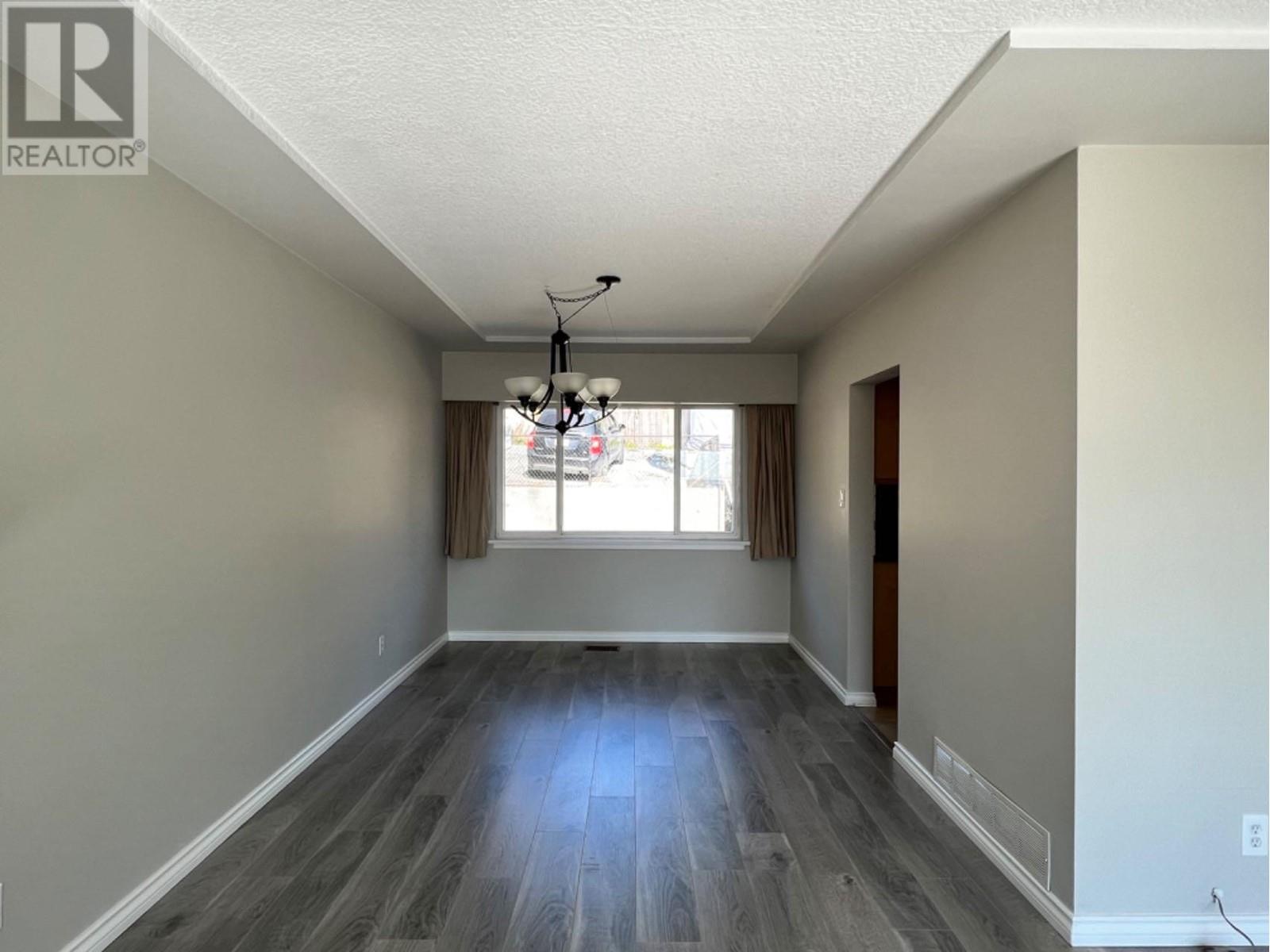 5621 Keith Street, Burnaby, British Columbia  V5J 3C4 - Photo 9 - R2818605