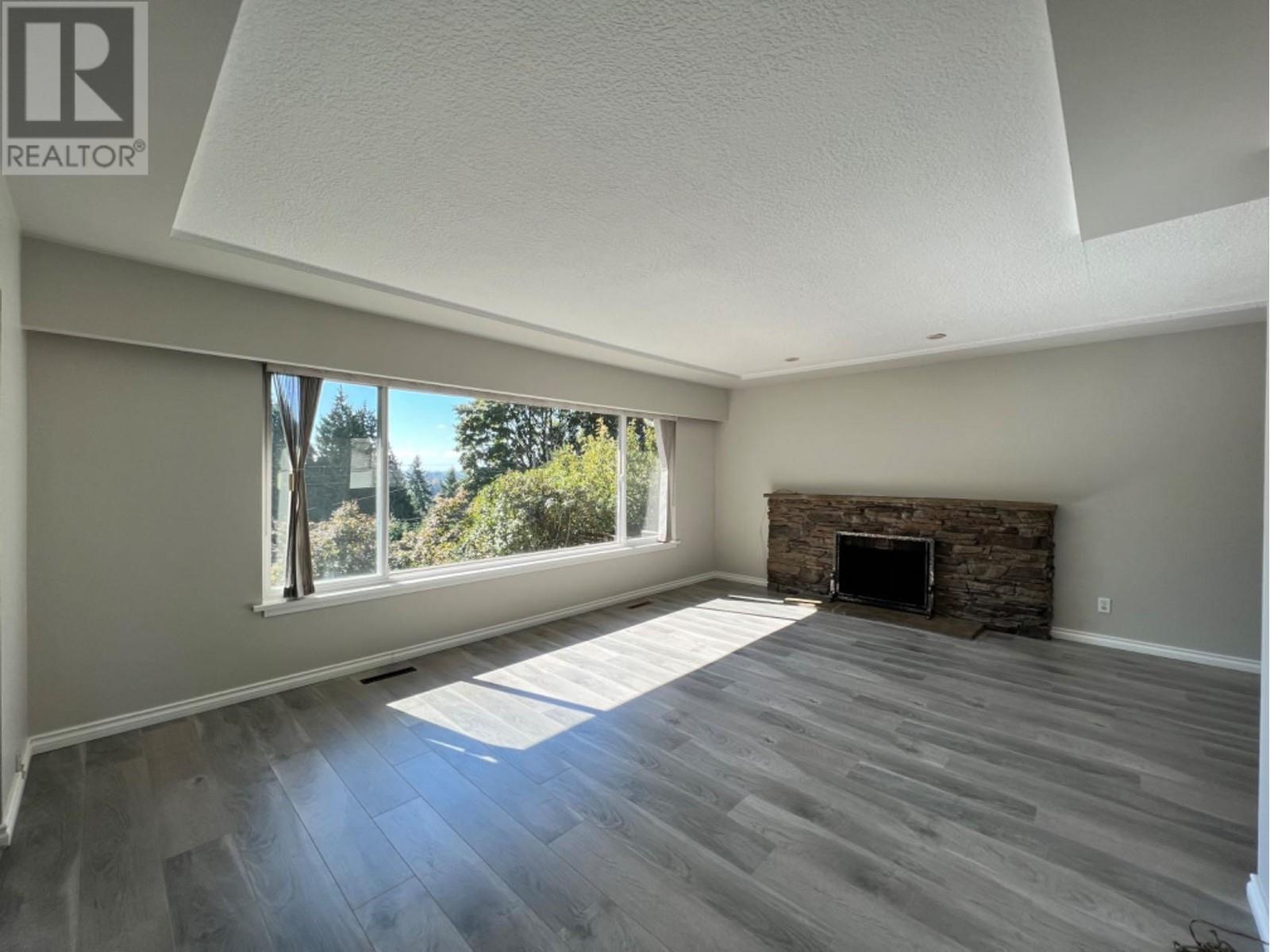 5621 Keith Street, Burnaby, British Columbia  V5J 3C4 - Photo 7 - R2818605