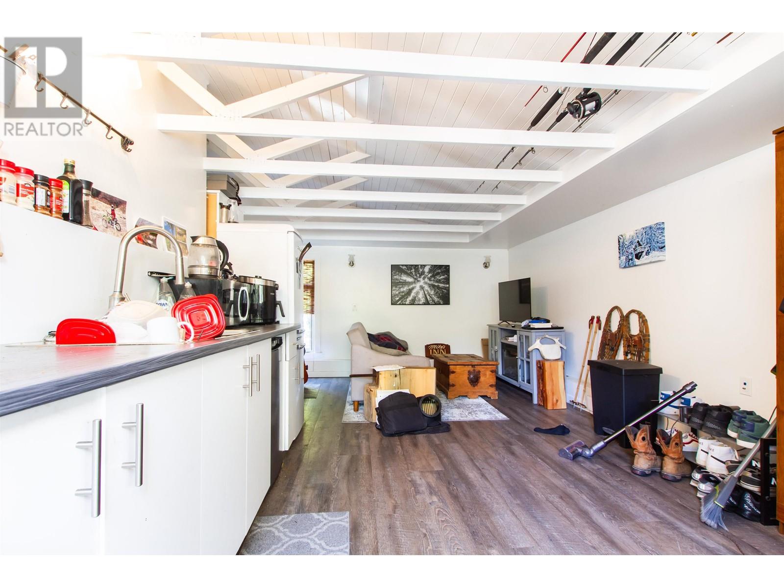 41315 Kingswood Drive, Squamish, British Columbia  V0N 1H0 - Photo 17 - R2825082