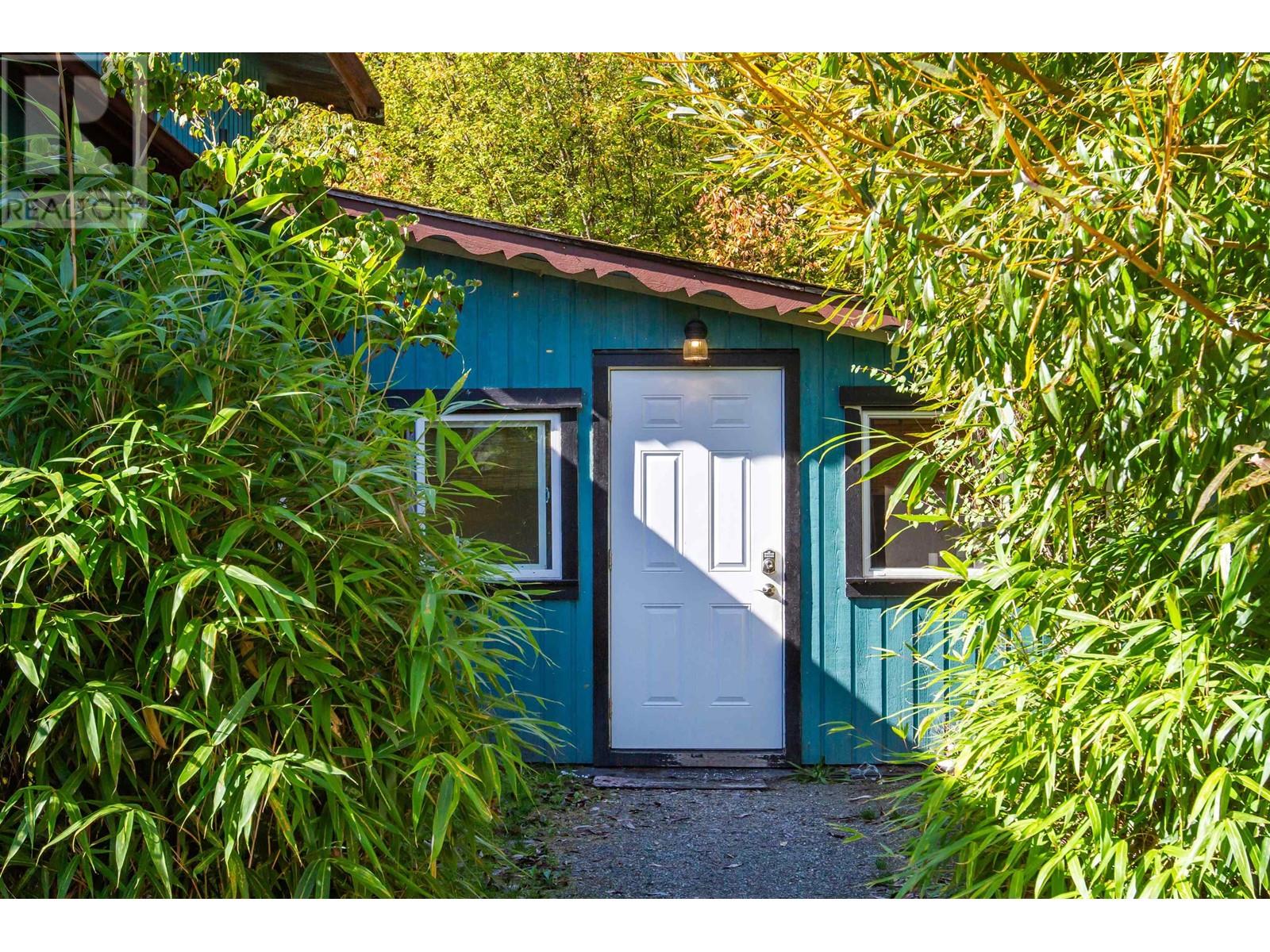 41315 Kingswood Drive, Squamish, British Columbia  V0N 1H0 - Photo 3 - R2825082