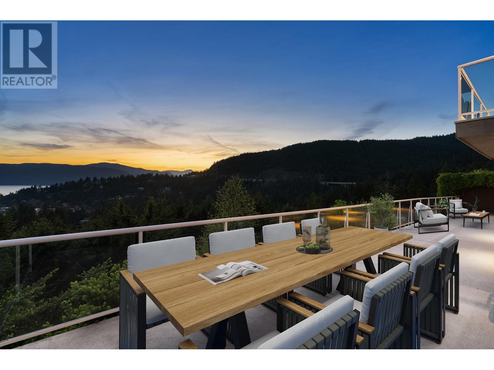5532 Westhaven Road, West Vancouver, British Columbia  V7W 3E9 - Photo 4 - R2825117