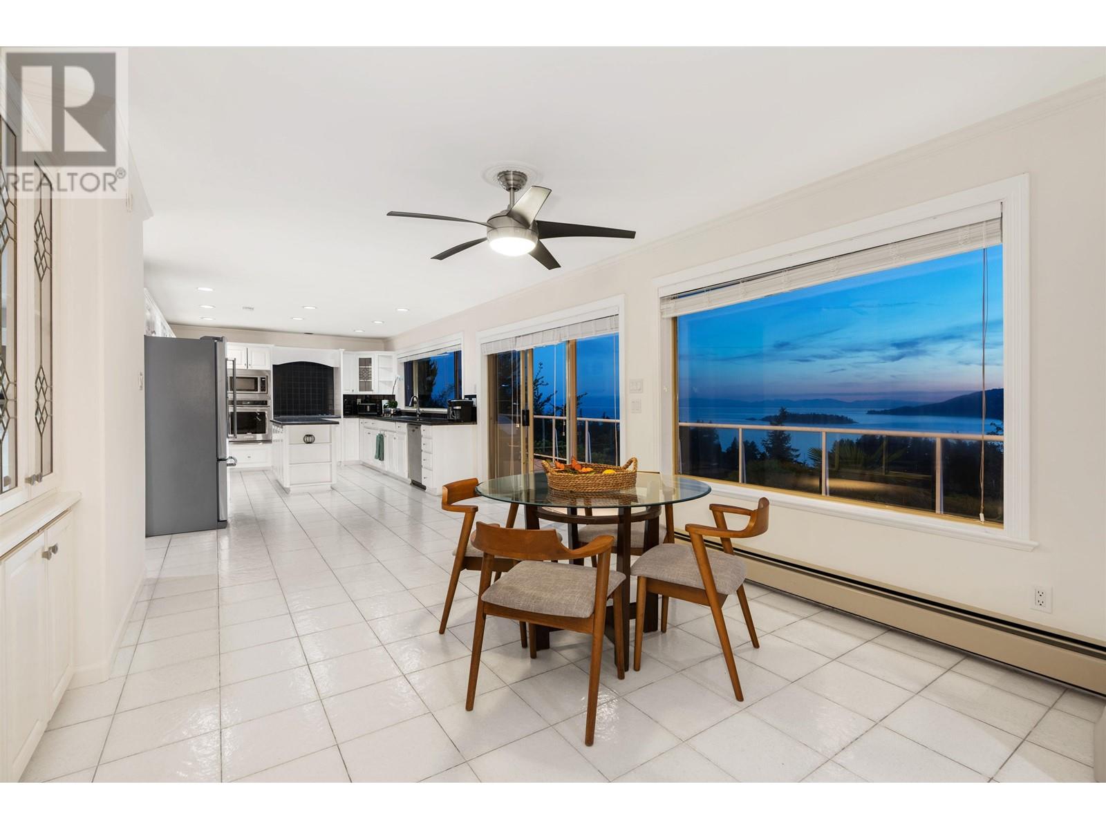 5532 Westhaven Road, West Vancouver, British Columbia  V7W 3E9 - Photo 8 - R2825117