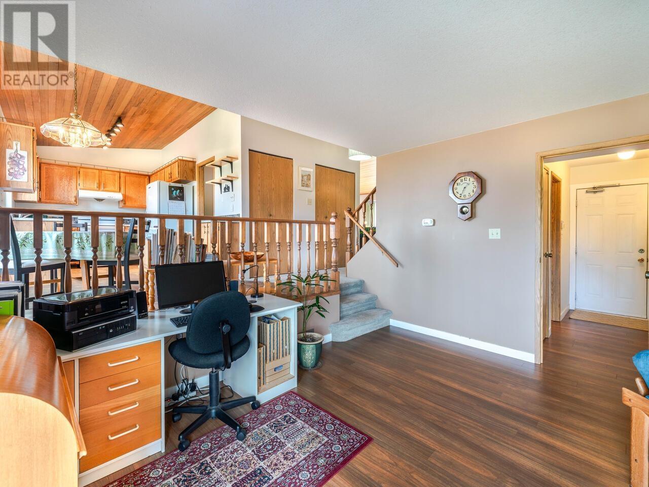 5785 Burns Place, Burnaby, British Columbia  V5H 1W8 - Photo 14 - R2825120